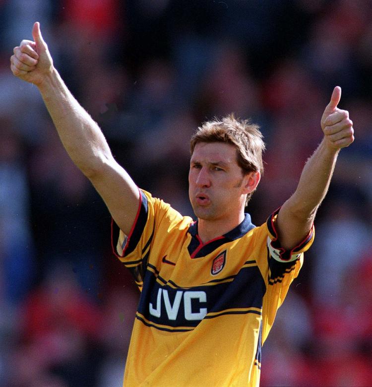 IKON. Tony 'The Rock' Adams er en af de legendariske profiler i Arsenals fodboldhistorie, men han har ikke haft samme succes som manager. 