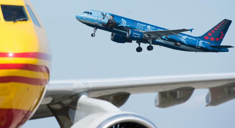 AFGANG. Brussels Airlines er så småt begyndt at flyve igen fra Bruxelles’ lufthavn. Normal drift ligger dog stadig et stykke ude i fremtiden. 