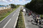 videre. Flygtninge gik i efteråret på de danske motorveje for primært at komme gennem landet til Sverige. 
