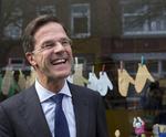 Taberen?. Den konservative ministerpræsident, Mark Rutte, håber på et ja, men det ligner et stort nej, og stemmedeltagelsen ender måske med at blive stor, at resultatet kommer til at stå ved magt. 