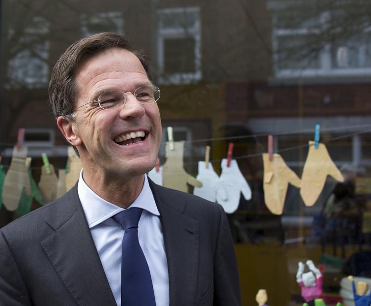 Taberen?. Den konservative ministerpræsident, Mark Rutte, håber på et ja, men det ligner et stort nej, og stemmedeltagelsen ender måske med at blive stor, at resultatet kommer til at stå ved magt. 