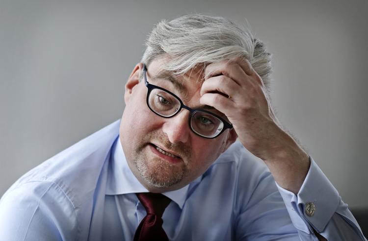 HOVEDBRUD. Justitsminister Søren Pind (V) har siden sin tiltræden lanceret en række tiltag mod syrienskrigere. Men hans seneste udspil vækker bekymring. 