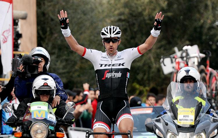 skuffende. Schweizeren Fabian Cancellara opgiver at fuldføre Giroen, hvor han ellers havde store forhåbninger om at blande sig i topstriden. 