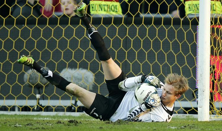 afgørende. Brøndby-målmand Frederik Rønnow har udviklet sig til en sikker sidste skanse nær Vestvolden i København. 