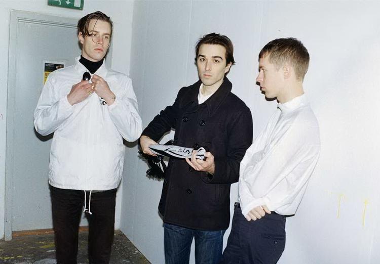 SYNTH. Loke Rahbek, hannes Norrvide og Malthe Fischer udgør den skandinaviske trio Lust For Youth. De suegr 1980'ernes undergangspop til sig og spytter det ud some t ekstatisk alternativ til nutidens dunkle tider. PR-foto: playground 