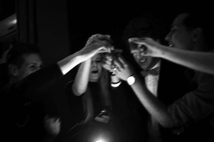 Festligt. Det støjer, når folk går i byen. Men hvor meget larm må man leve med som beboer? 