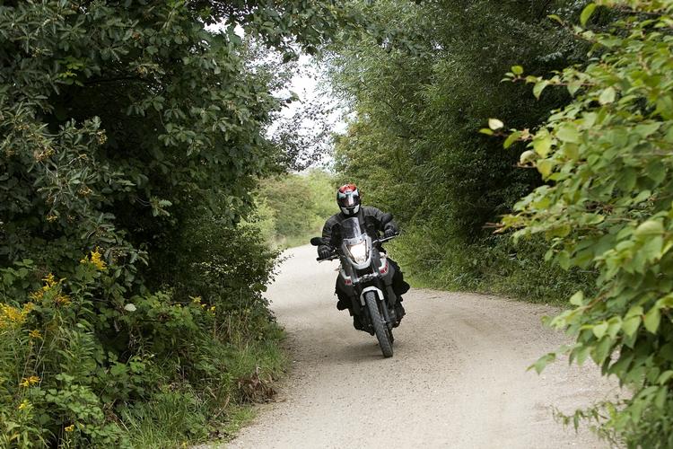 Alle partier i blå blok vil give 16-årige lov til at køre motorcykel. Arkivfoto. 