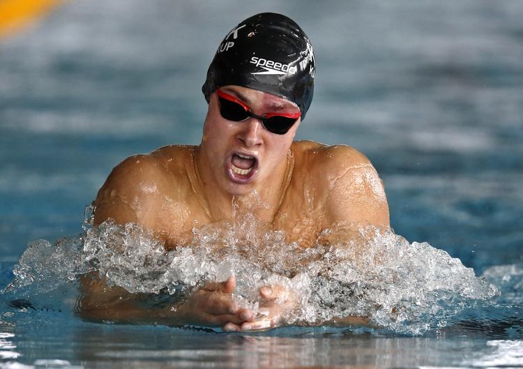 KUNSTART. Da Jacob M. Jørgensen vandt 200 meter brystsvømning ved Danish Open var han og Nicklas Hedegaard de eneste danskere, der formåede at svømme hurtigere end Rikke Møller Pedersens verdensrekord på 2.19,11 min. 