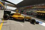 Motorsport. Renault-kører Kevin Magnussen sluttede som nr. 17 ved kvalifikationen i det kinesiske grand pris i  Shanghai. 