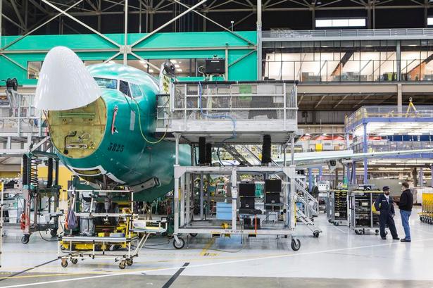 Europa. Boeing forventer, at de vil sælge 7310 Boeing 737 MAX til Europa frem til 2034. Fabrikken producerer lige nu to Boeing 737 NG om dagen på alle hverdage. Planen er, at produktionen skal op på tre fly om dagen inden for et par år. 