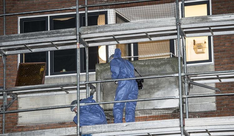 Likvidering. Tre mænd blev likvideret, mens de lå og sov i en lejlighed i denne ejendom på Frederiksberg sidste år. 