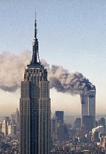 Terror. World Trade Centers tvillingetårne blev ramt af to fly 11. september 2001. Få timer efter styrtede de sammen. 