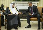 Møde. Sidste år mødtes Barack Obama og den saudiske konge Salman i det hvide hus. Idag mødes de to i Riyadh. 