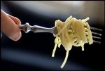PASTASKANDALE. Et fransk medie har bragt en, ifølge italienerne, katastrofal opskrift på carbonara. Opmærksomheden er blevet så overvældende, at det har udviklet sig til regulær #Carbonaragate. 