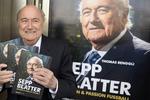 007. Sepp Blatter med sin nye bog, hvor han beretter om den hemmelige mission. 
