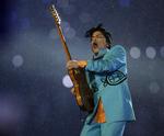 Funky. Prince er død, 57 år gammel. Her er 10 sange, der definerede hans karriere. 