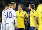 Rivalisering. FCK-triumf i pokalfinalen mod AGF vil øge Daniel Agger og co.'s mulighed for at spille Europa League i den kommende sæson. 