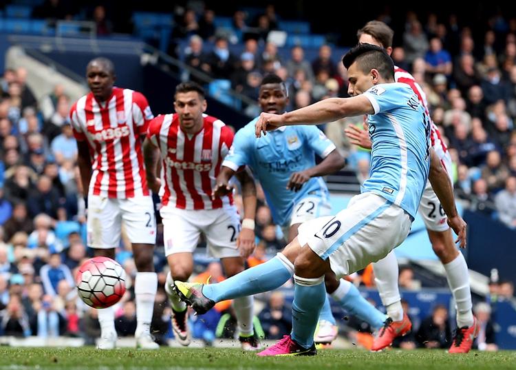 101. Med scoringen på straffe er Agüero oppe på 101 mål i Premier League. 