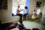 Berøringsangst. Ifølge pædagogernes fagforening, BUPL, er nogle kommuner og daginstitutioners forholdsregler omkring berøringen mellem pædagoger og børn gået for vidt. 