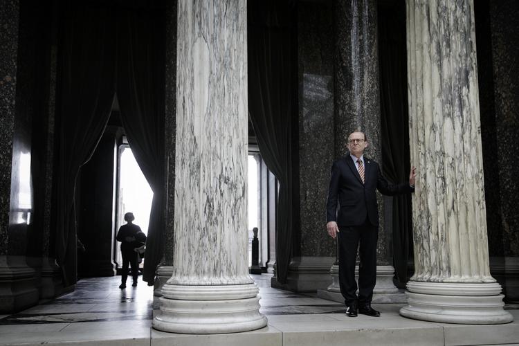 Omstrukturering. Hvis det stod til formanden for Carlsberg bryggeri og Carlsbergfonden tog langt færre unge en universitetsuddannelse, og kun Københavns Universitet, Aarhus Universitet og DTU ville eksistere. 