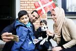 valg. Ministeriet har ifølge Nationalpartiets formand, Kashif Ahmad, nægtet at tage imod de omkring 20.000 vælgererklæringer, som er nødvendige for at kunne stille op. 