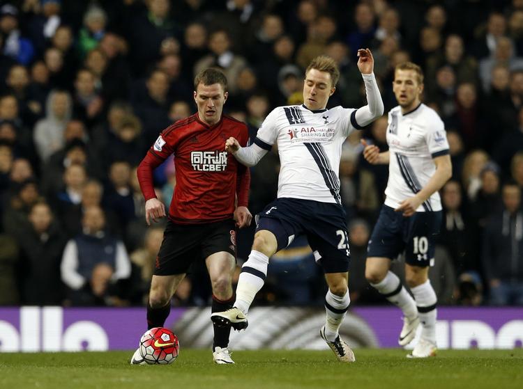 farlig. Christian Eriksen havde flere nærgående forsøg, og et indlæg fra ham endte med et Tottenham-mål. 