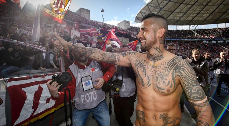 Arturo Vidal - THOMAS EISENHUTH