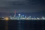 SKYLINE. Tag på en kajaktur i solnedgangen, og få på tilbageturen synet af de millioner af lys fra Aucklands centrum og omkringliggende forstæder. 