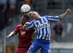 vanvittigt. Jakob Ankersen (th) var deltager i opgøret mellem Göteborg og Malmö FF, der endte før tid med kanonslag og spydkast med hjørneflag. 