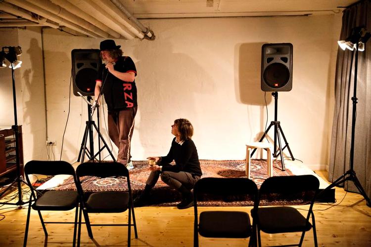 intimt. Københavneriet underholder Annemette Albrectsen, der er kvinden bag Østerbros nye kulturscene. 
