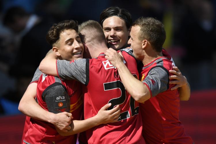 Jubel. FCN-spillerne havde mest grund til at juble i Farum. 