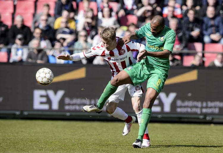 3-0. AaB - og en af målscorerne Nikolaj Thomsen (midt) - var Brøndby overlegne gennem størstedelen af kampen i Aalborg. 