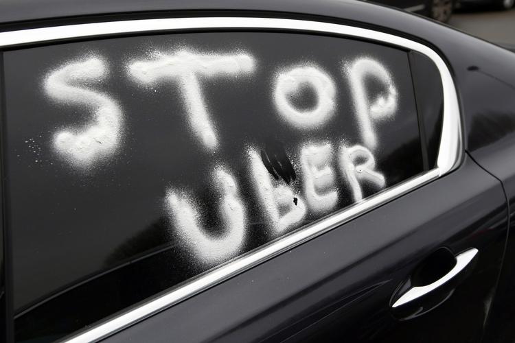 Ombrust. Den kontroversielle taxatjeneste Uber er medsponsor af Distortion i år, og det falder ikke i god jord alle steder. 