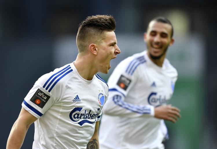 Endelig. Benjamin Verbic har kun i glimt vist prøver på sine glimrende offensive evner i en svær første sæson for FCK, men søndag scorede han et glimrende mål mod FC Midtjylland. Foto: Jens Dresling 