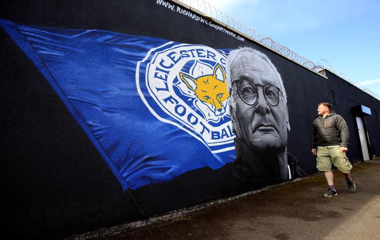 STOLTHED. På gaderne i Leicester hyldes byens fodboldhold med f.eks. denne slags værker. 