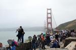 HIT.  Golden Gate-broen ved San Francisco i USA har dannet baggrund på utallige selfies. Trængslen betyder, at det i perioder er nødvendigt at lukke parkeringspladserne. 