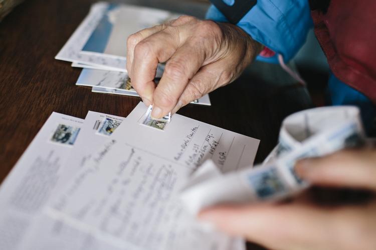 Post. Skal brevet ud dagen efter, kan det blive rigtig dyrt i fremtiden. (Arkiv) 