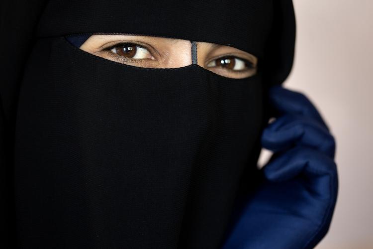 FORBUD Flere af landets VUC-steder tillader ikke den muslimske klædedragt niqab. Det er nemlig en forudsætning for læring, at man kan se hinandens ansigter, mener de. 