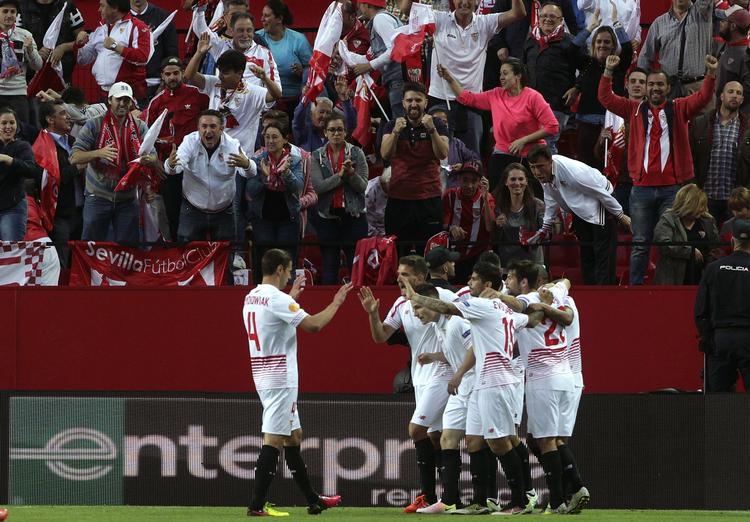 FINALISTER. Med en 3-1-sejr over Shaktar Donetsk er Sevilla i finalen med chancen for at vinde Europa League for tredje år i træk. 