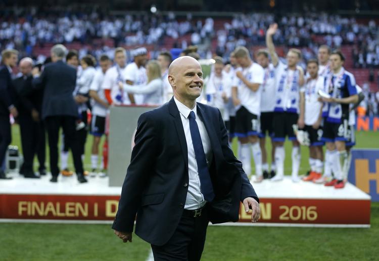 TITELSAMLER. Med 2 titler som spiller og 8 som træner har Ståle Solbakken sat sit præg på dansk fodbold de seneste 19 år. 