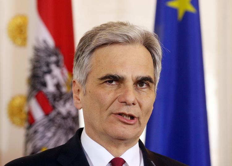 fortid. Werner Faymann har været forbundskansler i Østrig siden 2008. Nu er han fortid. 