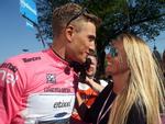 LYSERØD. Nydelse og kamp, siger Marcel Kittel om den enkelte dag, hvor han kunne kysse sin kæreste iført lyserødt. 