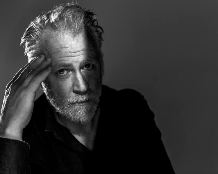 Teateragtig. I Jokum Rohdes prosa mærker man både melodramaet, sovekammerfarcen og hørespillet. Arkivfoto: Marc Fluri 