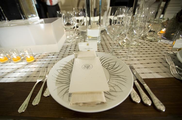 Opdækket. Aftenens såkaldte 'state dinner', hvor den danske statsminister Lars Løkke Rasmussen deltager, bliver den 12. af sin slags, som Barack Obama afholder som USA's præsident. 