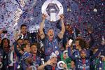 VIDERE. Efter den franske pokalfinale skal Zlatan Ibrahimovic videre til en ny klub, som han allerede kender. 