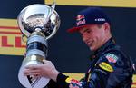 stortalent. Max Verstappen satte formel 1-feltet til vægs og sendte Red Bull til tops i Spanien. 