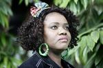 FORKÆMPER. Alimatu Dimonekene er 46 år gammel og er født og opvokset i Sierra Leone. I dag har hun tre børn og bor i London. Hun har arbejdet for den britiske regering med at hjælpe omskårede kvinder. I 2014 stiftede hun organisationen Project Acei. 
