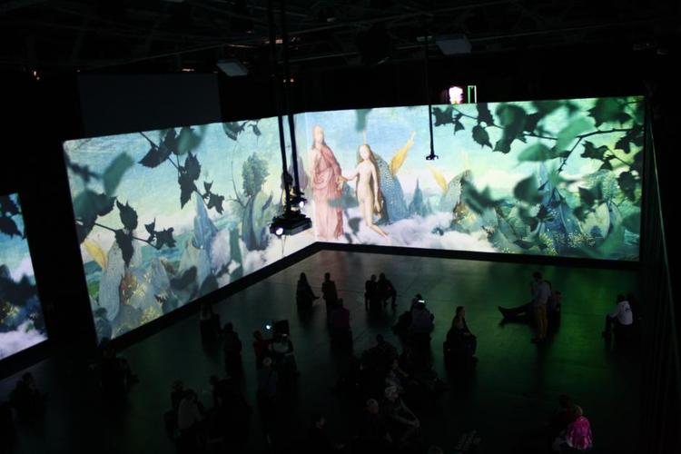 KUNST. I en tidligere tefabrik ligger Artplay, der har fokus på design. Her er skiftende kunstudstillinger og et fascinerende multimedieafsnit. 