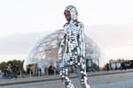 Roskilde festivalens hovedkurator og PhD Signe Brink Pedersen lagde rammerne om en fejring og debat af midlertidige strategier om kunst og kulturs betydning for byens rum og byudvikling til Making the City - Temporary Encounters. Dreamcatcher/Senna (PL) og Iceage var blandt indslagene. 