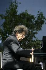 Minimalt. Philip Glass spiller i Helsingør på Kulturværtet. 